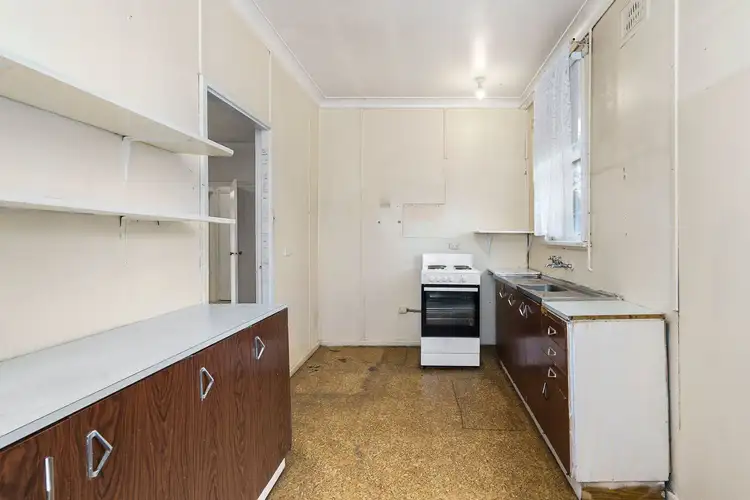 Fourth view of Homely house listing, 32 Lisgar Street, Goulburn NSW 2580