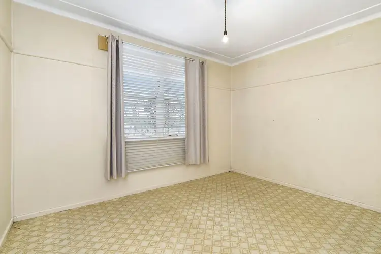 Fifth view of Homely house listing, 32 Lisgar Street, Goulburn NSW 2580