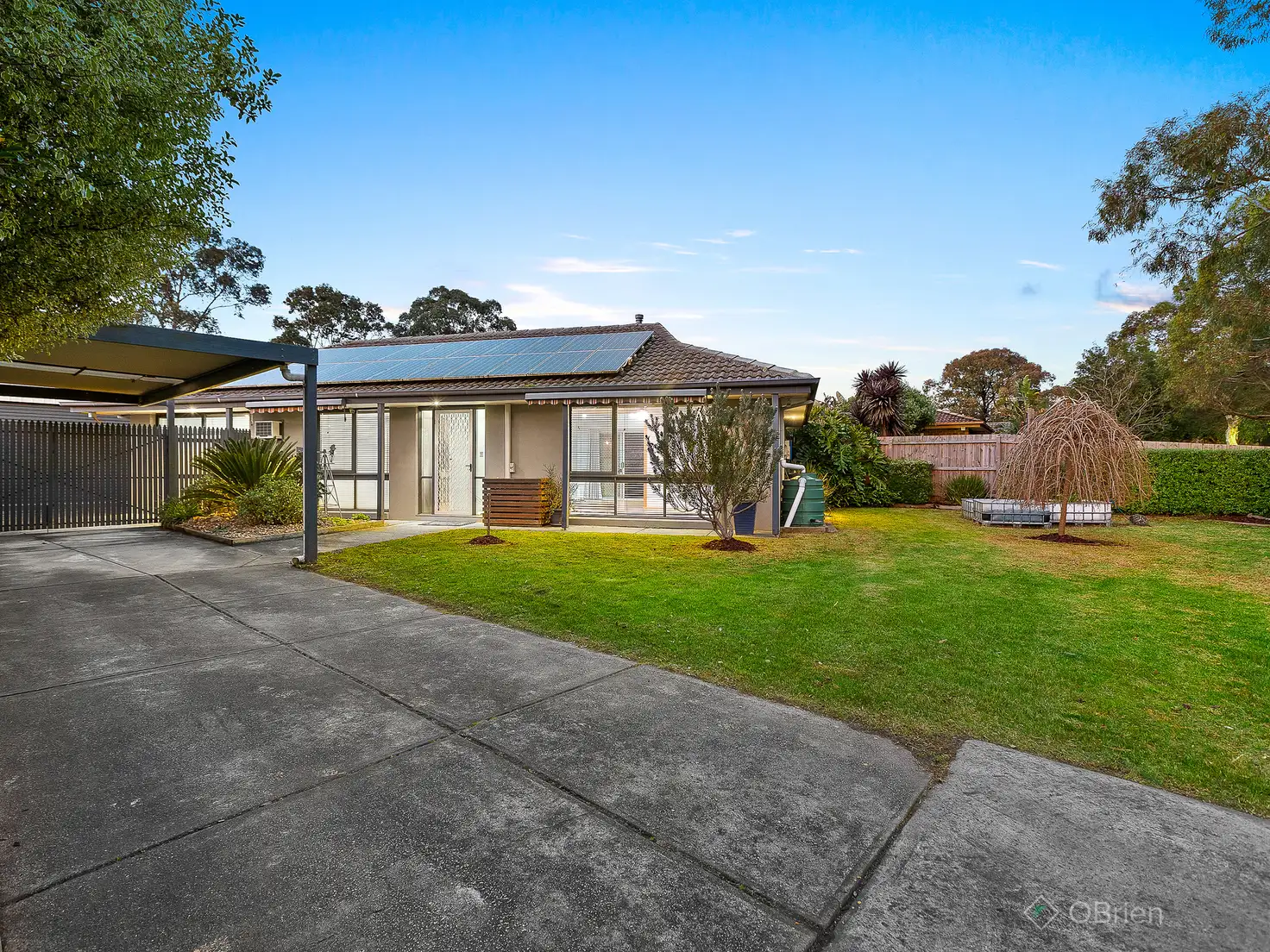 Main view of Homely house listing, 122 Endeavour Drive, Cranbourne North VIC 3977
