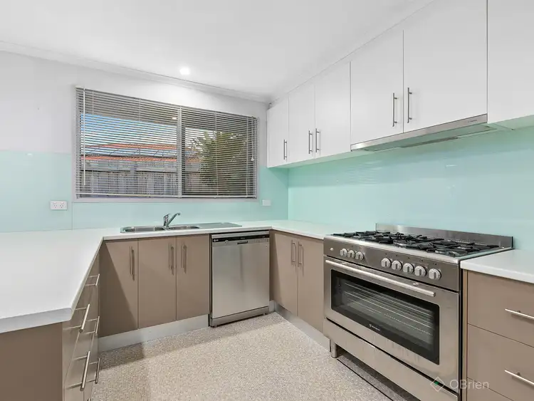 Fifth view of Homely house listing, 122 Endeavour Drive, Cranbourne North VIC 3977