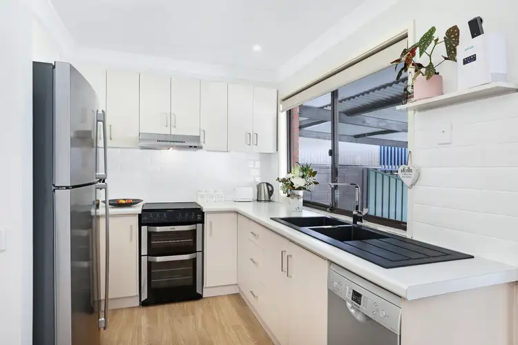 Second view of Homely house listing, 6 Telopea Place, Cordeaux Heights NSW 2526