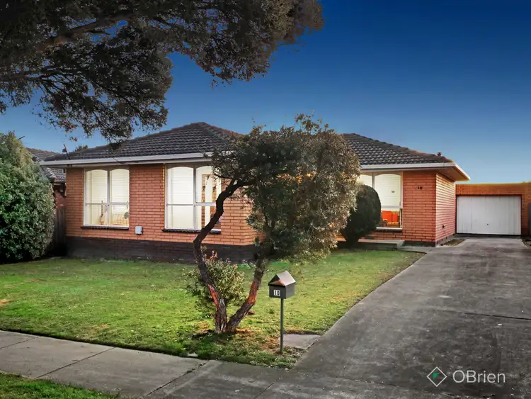 10 Delia Court, Dandenong North VIC 3175