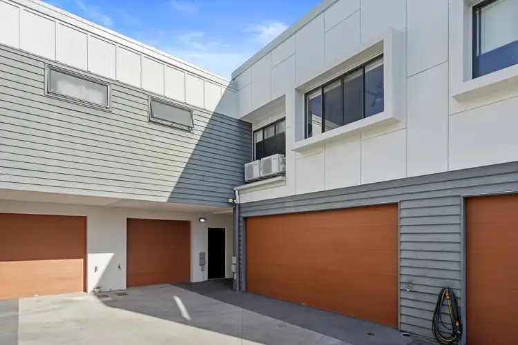 Main view of Homely townhouse listing, 5/52 Booligal Street, Carina QLD 4152