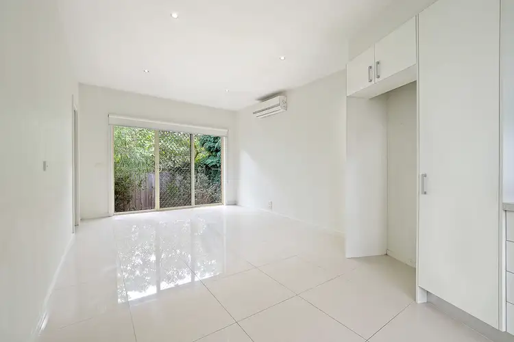 Fourth view of Homely unit listing, 4/119 Jetty Road, Rosebud VIC 3939