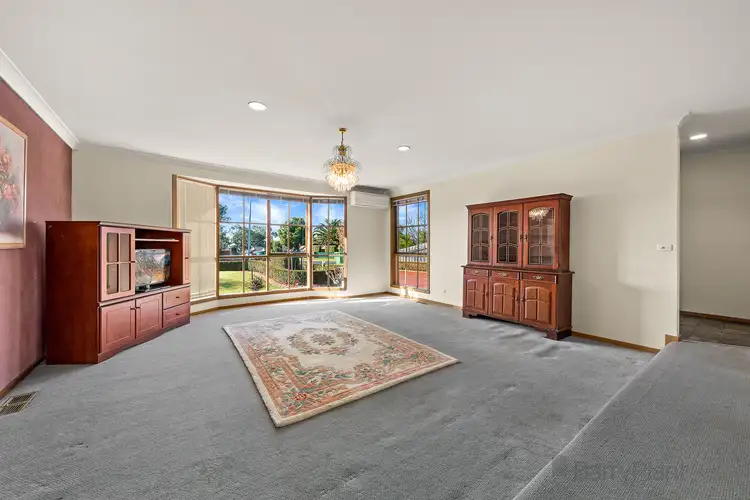 Third view of Homely house listing, 6 Barbara Court, Pakenham VIC 3810