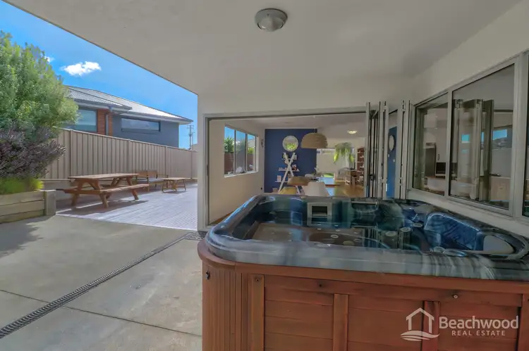 8 Langslow Drive, Miandetta TAS 7310
