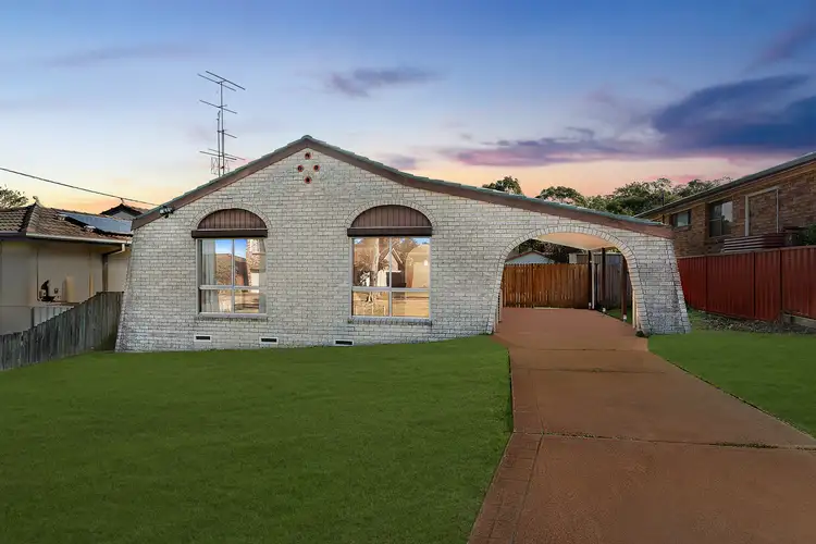 38 Arlington Street, Gorokan NSW 2263