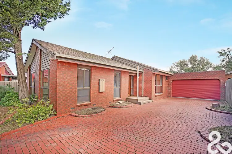 8 Brigden Court, Mill Park VIC 3082