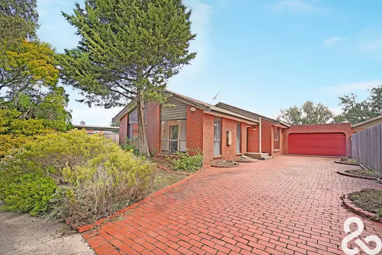 Second view of Homely house listing, 8 Brigden Court, Mill Park VIC 3082