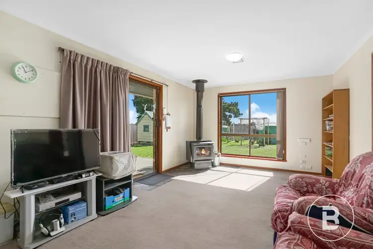 Third view of Homely house listing, 10 Winifred Street, Mitchell Park VIC 3355