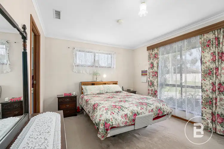 Sixth view of Homely house listing, 10 Winifred Street, Mitchell Park VIC 3355
