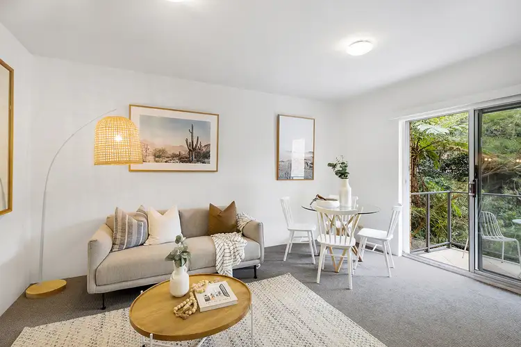 Main view of Homely apartment listing, 2/27A Eaton Street, Neutral Bay NSW 2089