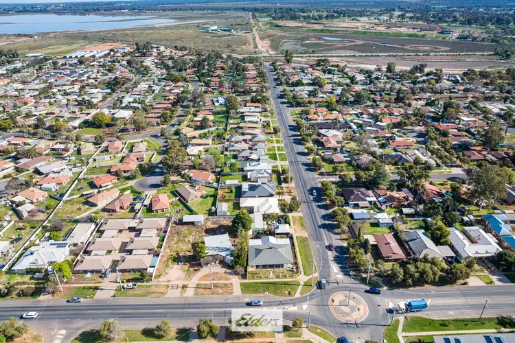 Fifth view of Homely house listing, 311-313 Walnut Avenue, Mildura VIC 3500