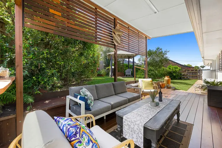 70 Goonawarra Drive, Mooloolaba QLD 4557
