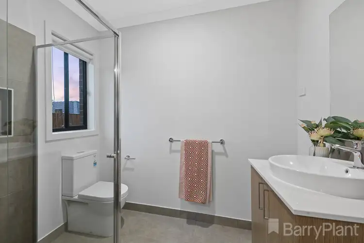 Third view of Homely house listing, 8 Sunnybrook Avenue, Warragul VIC 3820