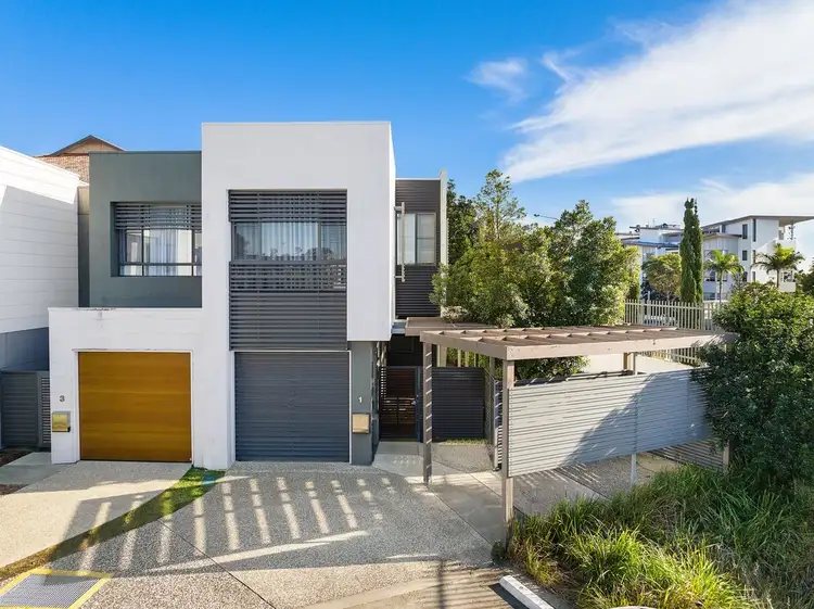 1 The Gardenway, Robina QLD 4226