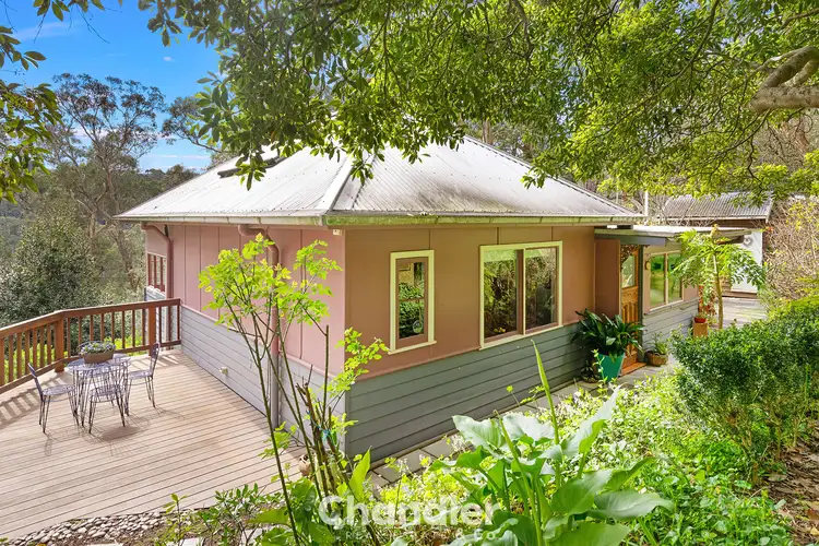 4 Currajong Avenue, Selby VIC 3159
