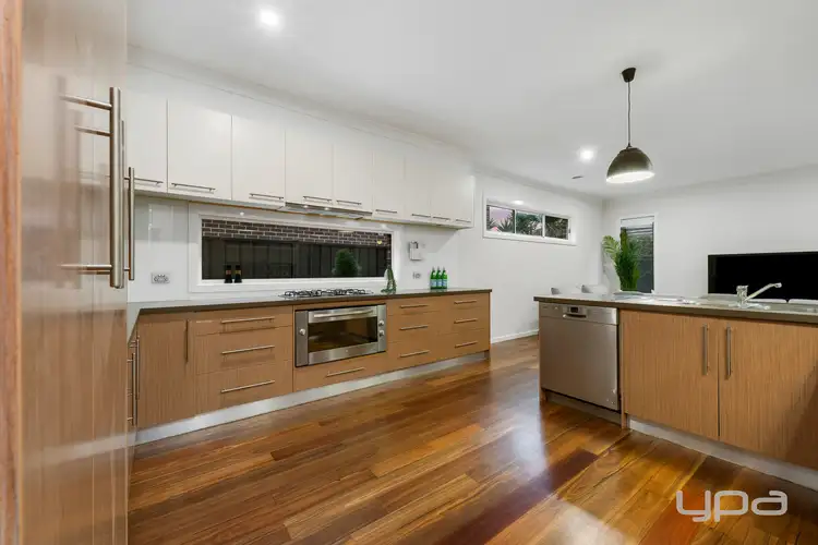Fourth view of Homely house listing, 8 Grandstand Avenue, Caroline Springs VIC 3023