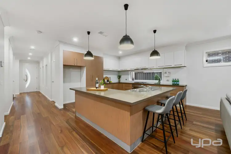 Fifth view of Homely house listing, 8 Grandstand Avenue, Caroline Springs VIC 3023