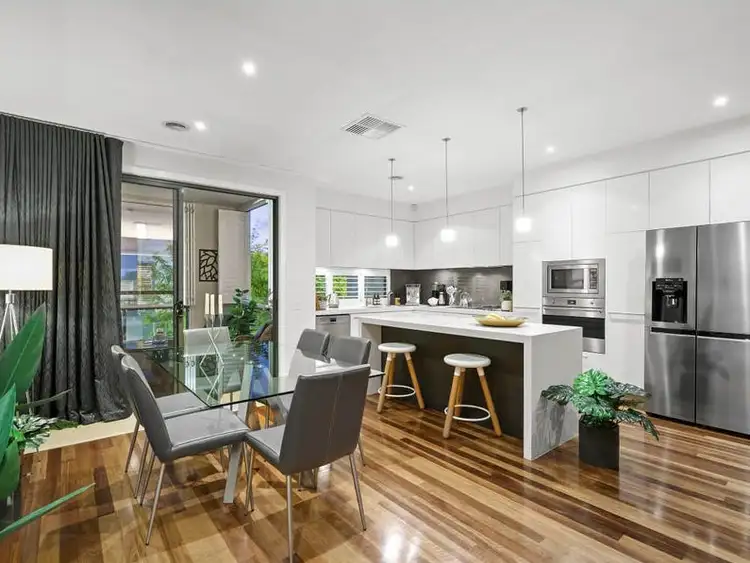 Fourth view of Homely house listing, 10 Lakeview Avenue, Williamstown VIC 3016