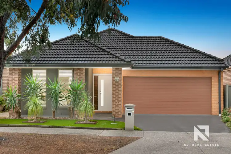 11 Vintage Way, Caroline Springs VIC 3023