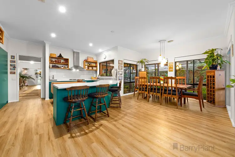 Sixth view of Homely house listing, 5 Thornbill Circuit, Pakenham VIC 3810