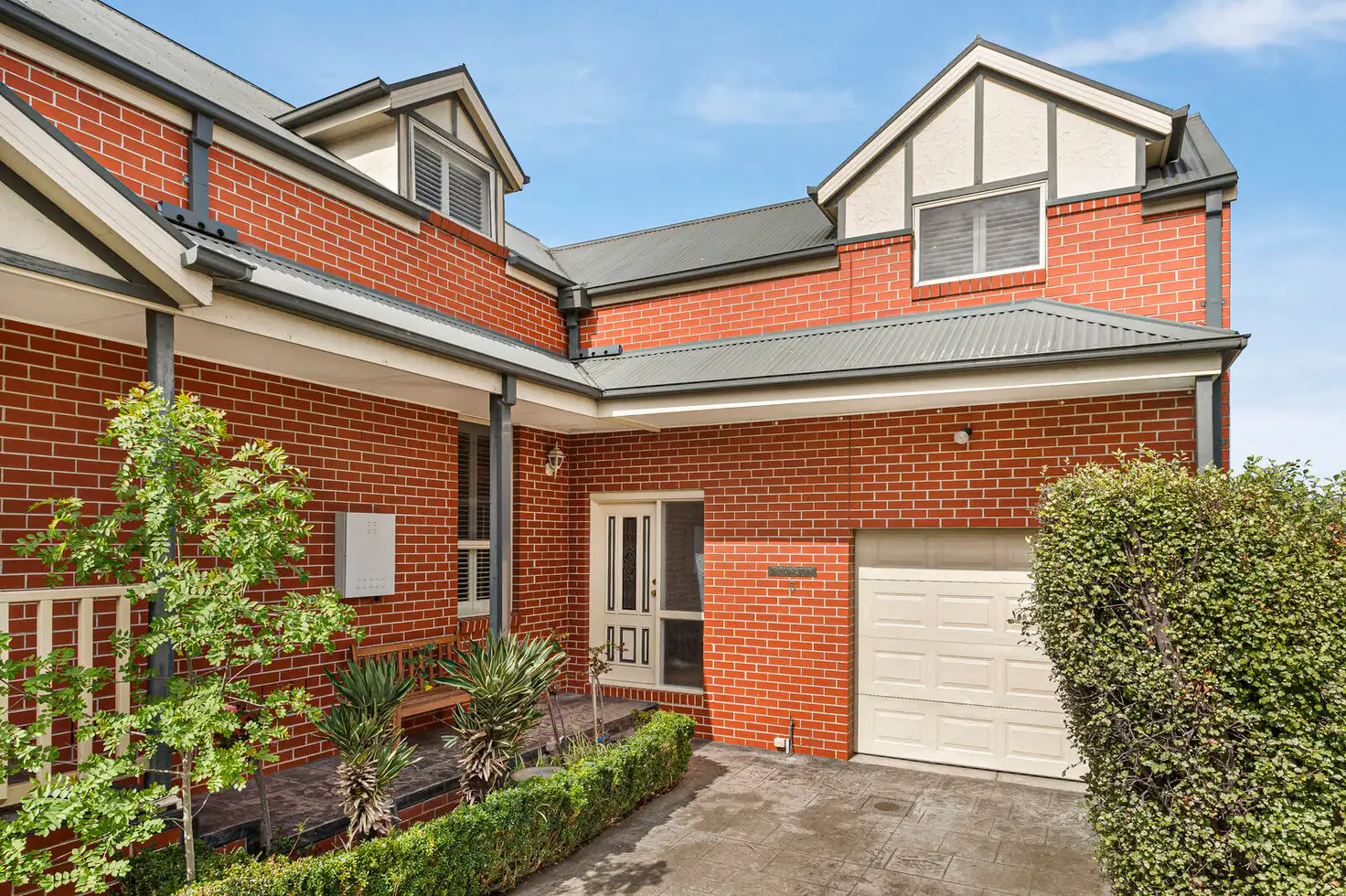 Main view of Homely townhouse listing, 3/3 Hampton Road, Essendon West VIC 3040