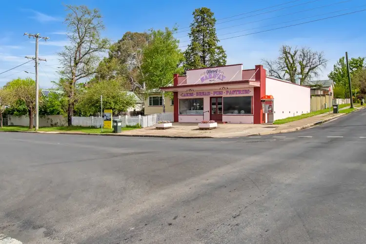 104 Mann Street, Armidale NSW 2350