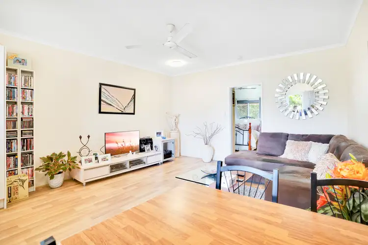 6/346-348 Mccoombe Street, Mooroobool QLD 4870