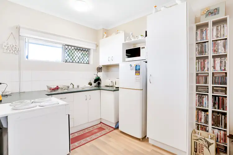 Fifth view of Homely unit listing, 6/346-348 Mccoombe Street, Mooroobool QLD 4870