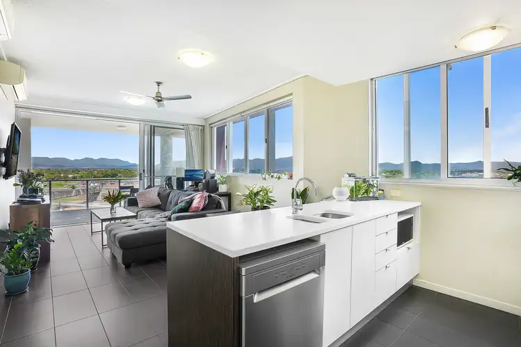 72/2-4 Kingsway Place, Townsville City QLD 4810