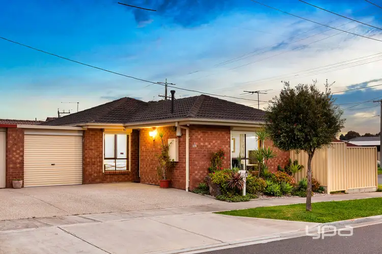 1/139 Kurung Drive, Kings Park VIC 3021