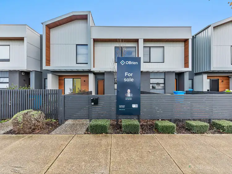 39 Villager Street, Cranbourne East VIC 3977