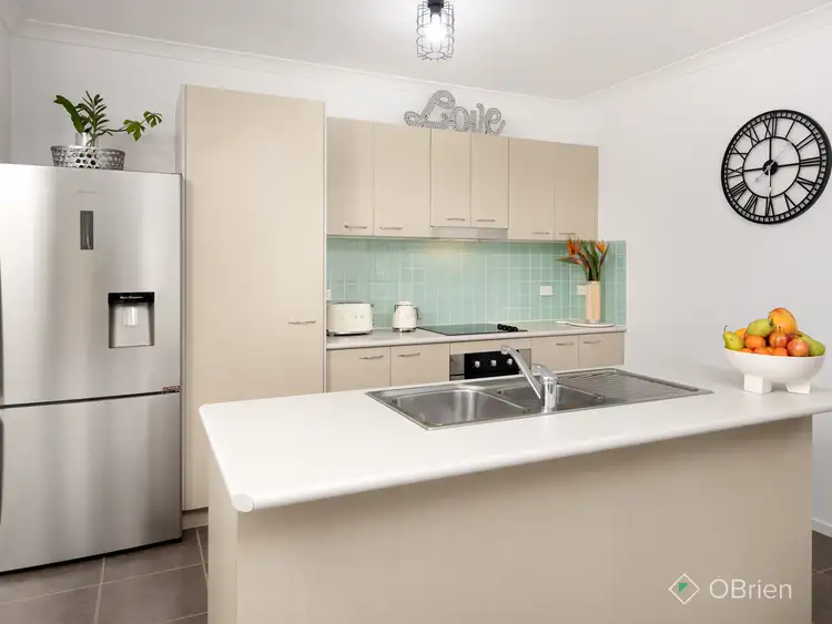 Fifth view of Homely house listing, 8 Omeara Street, Wodonga VIC 3690