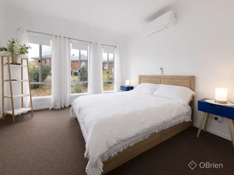 Sixth view of Homely house listing, 8 Omeara Street, Wodonga VIC 3690