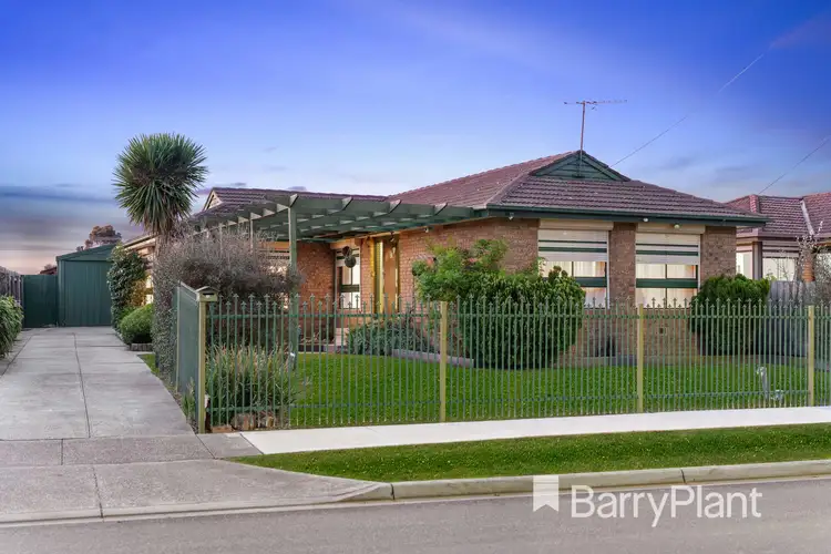 30 President Road, Albanvale VIC 3021