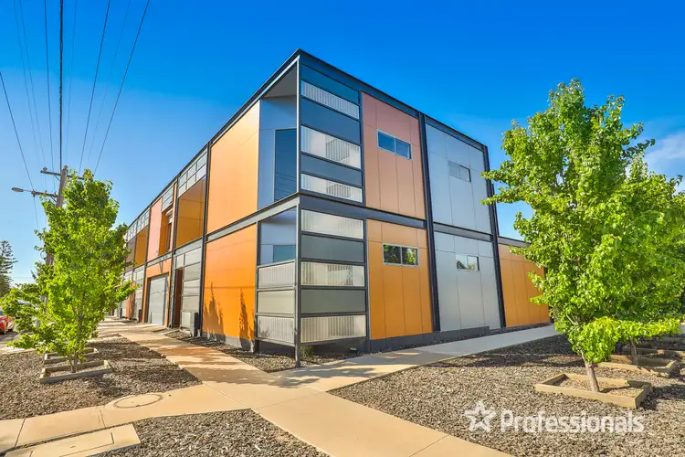 Main view of Homely townhouse listing, 96 Ninth Street, Mildura VIC 3500