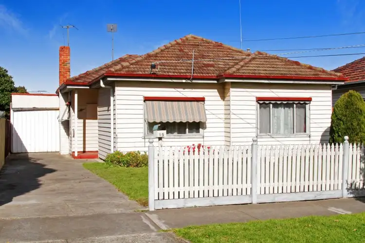 15 Gill Street, Reservoir VIC 3073