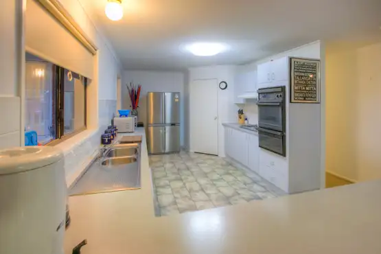 Fourth view of Homely house listing, 7 Canary Court, Wodonga VIC 3690