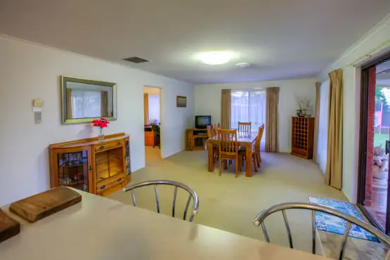 Fifth view of Homely house listing, 7 Canary Court, Wodonga VIC 3690