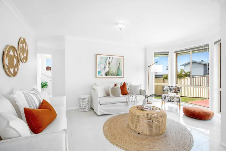 Third view of Homely house listing, 2/91 Hume Boulevard, Killarney Vale NSW 2261