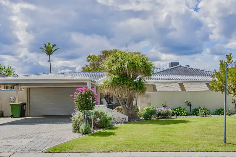 7 Pender Court, Thornlie WA 6108