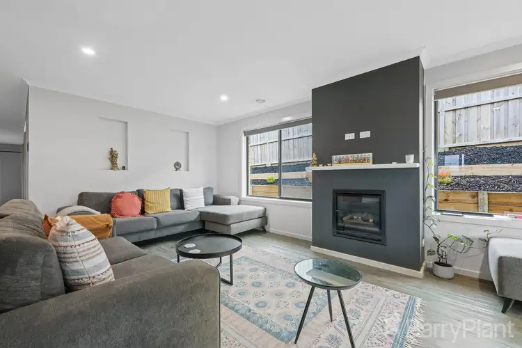 Fourth view of Homely house listing, 18 Appleporch Way, Drouin VIC 3818