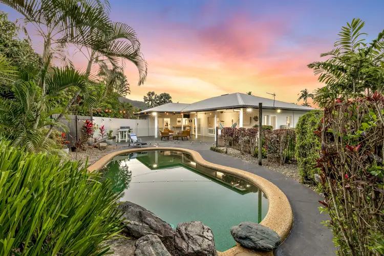 28 Satinash Close, Redlynch QLD 4870