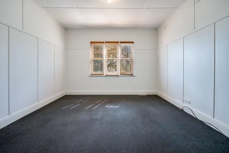 Fifth view of Homely house listing, 319 Norfolk Street, East Albury NSW 2640