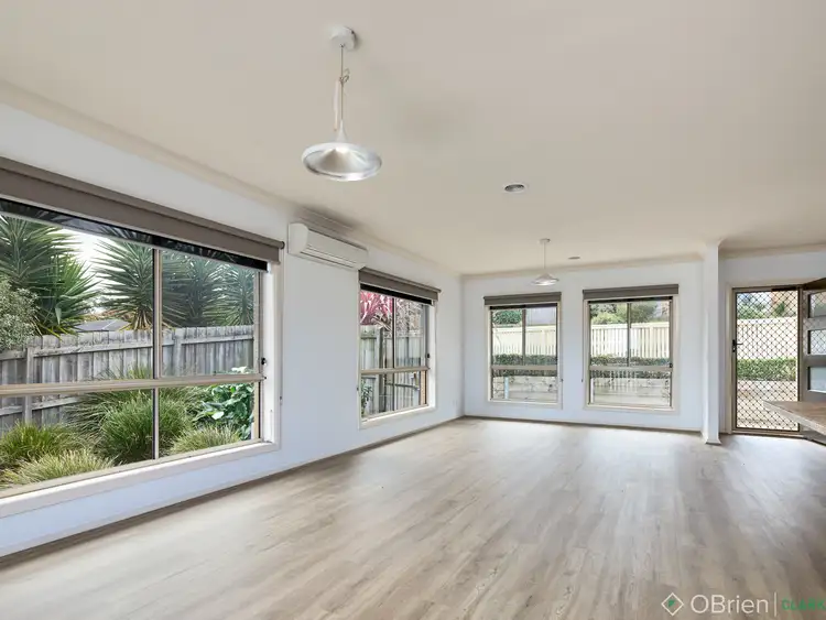 Fifth view of Homely house listing, 19 Sutherland Way, Drouin VIC 3818