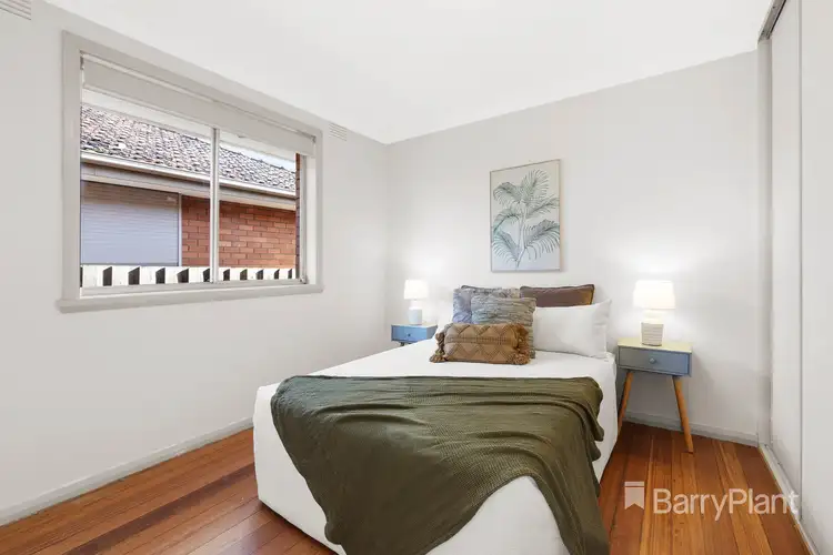 Sixth view of Homely house listing, 4 Kanimbla Drive, Lalor VIC 3075