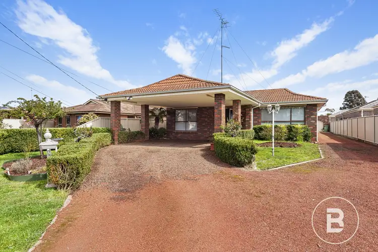 10 Alexandra Street, Sebastopol VIC 3356
