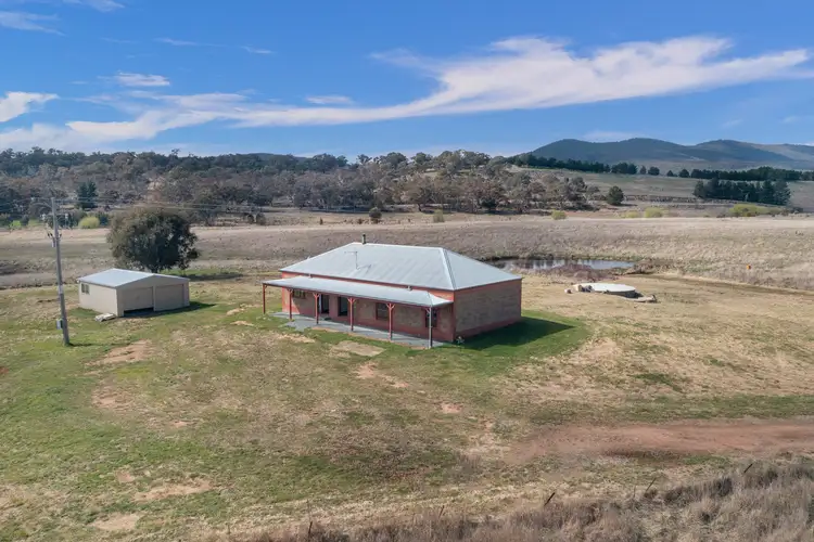 18 Macdiarmid Road, Burra NSW 2620
