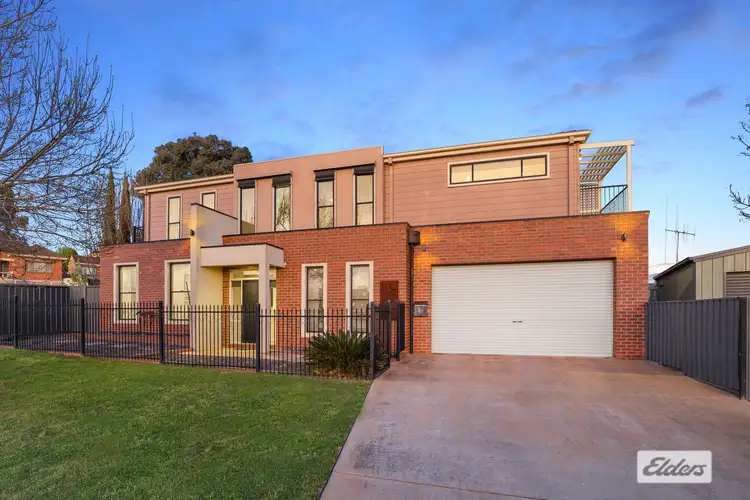 1A Curtin Street, Kennington VIC 3550